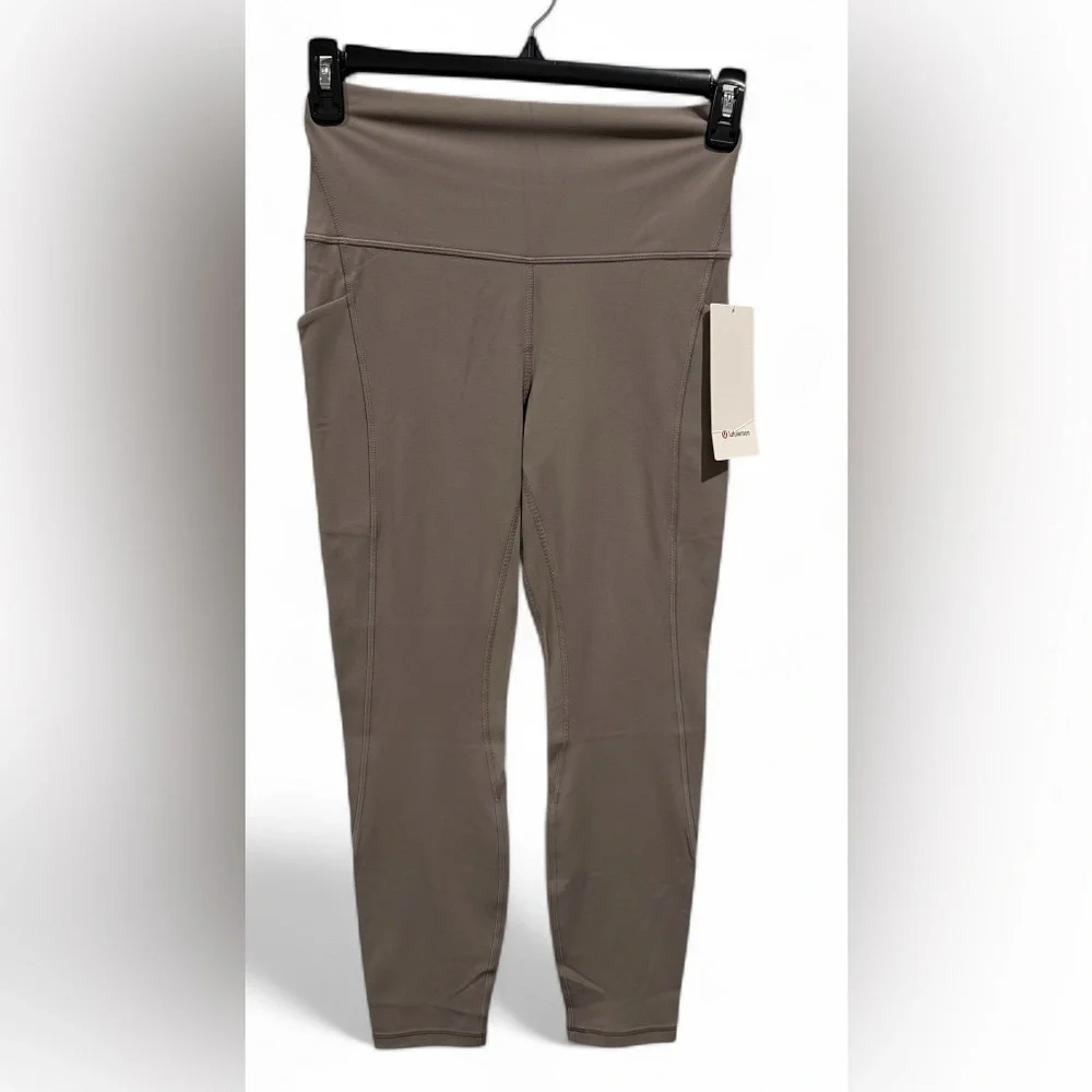 NWT! Lululemon Athletica 25” Align Leggings with Pockets - Picture 6 of 8